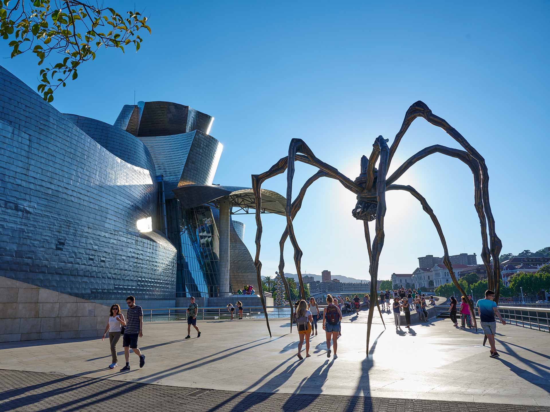 Maman | Louise Bourgeois | Guggenheim Bilbao Museoa