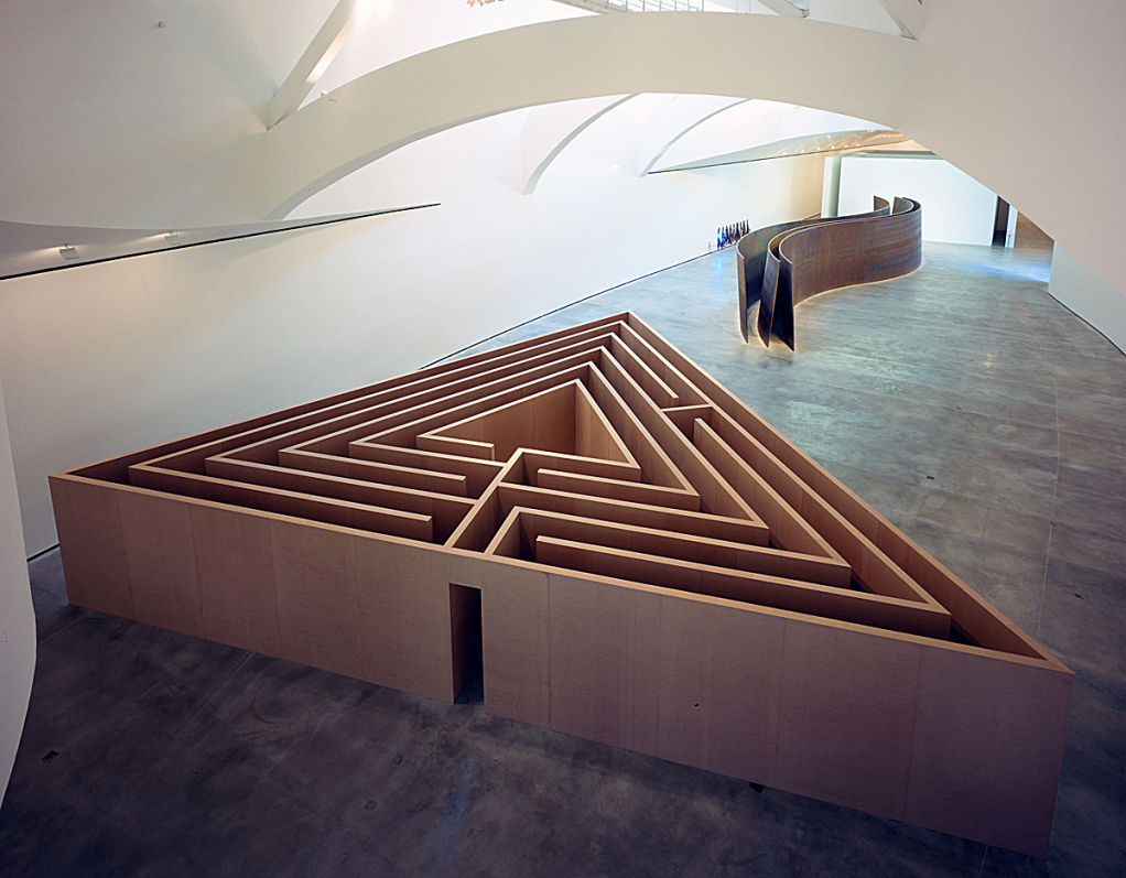 Titulurik gabea (Triangelu formako labirintoa) | Robert Morris | Guggenheim Bilbao Museoa