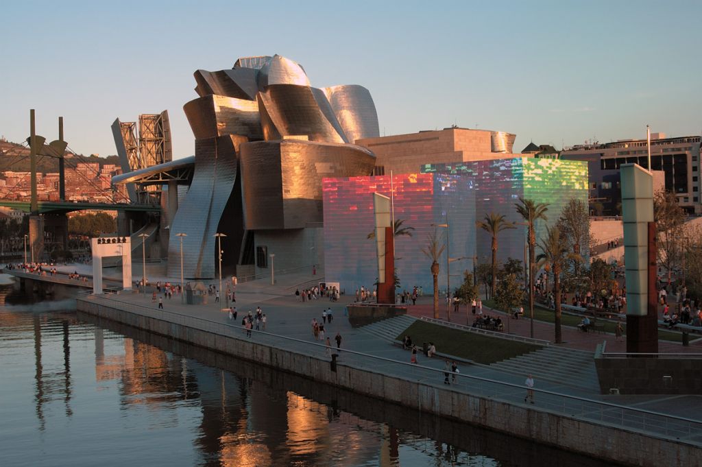 Quantum Field-X3 | Guggenheim Museum Bilbao