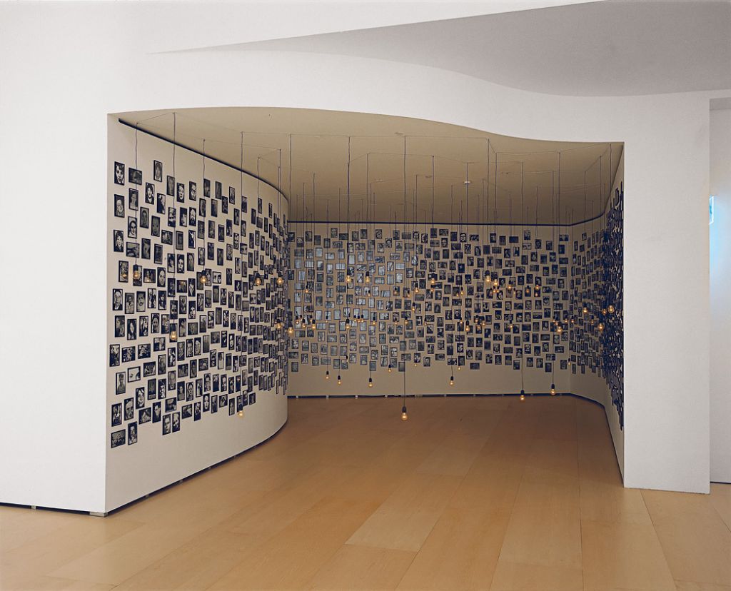Humanos | Christian Boltanski | Guggenheim Bilbao Museoa