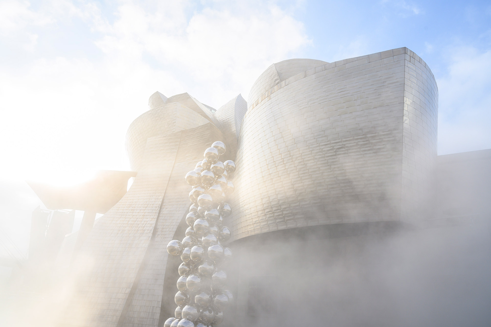 Escultura de niebla n.º 08025 (F.O.G.) | Fujiko Nakaya | Guggenheim Bilbao Museoa