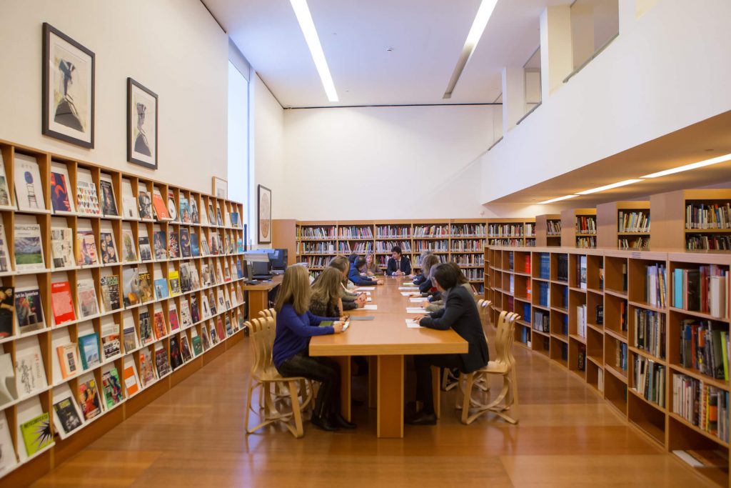 Biblioteca | Evento reunión | Guggenheim Bilbao Museoa