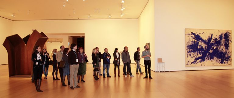 Visitas guiadas gratuitas exprés | Guggenheim Bilbao Museoa