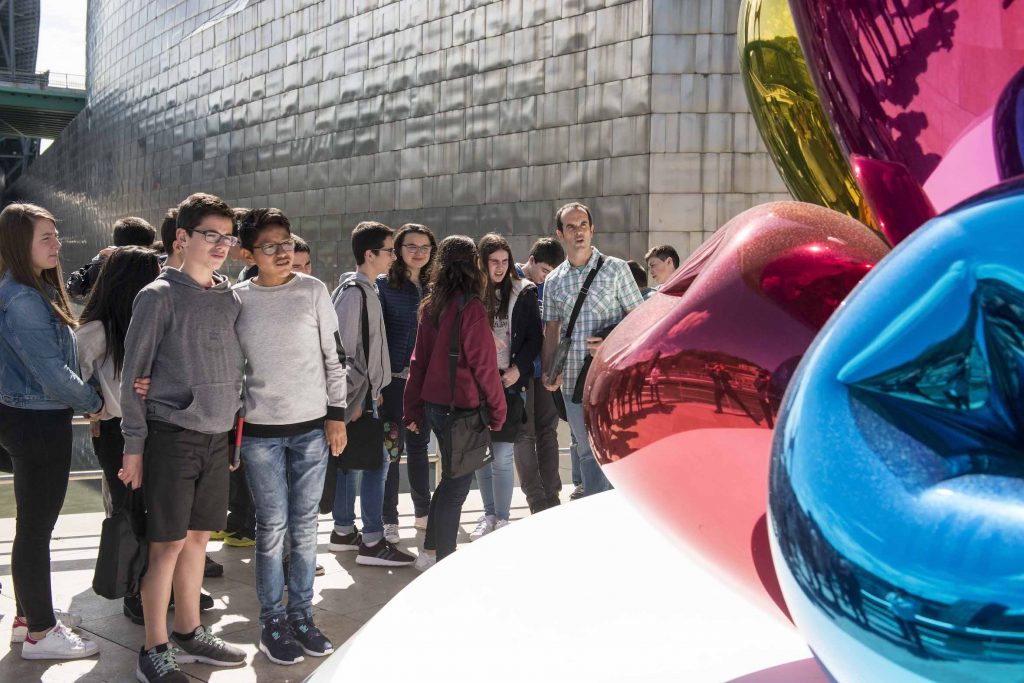 Mundo escolar | Aprende | Guggenheim Bilbao Museoa