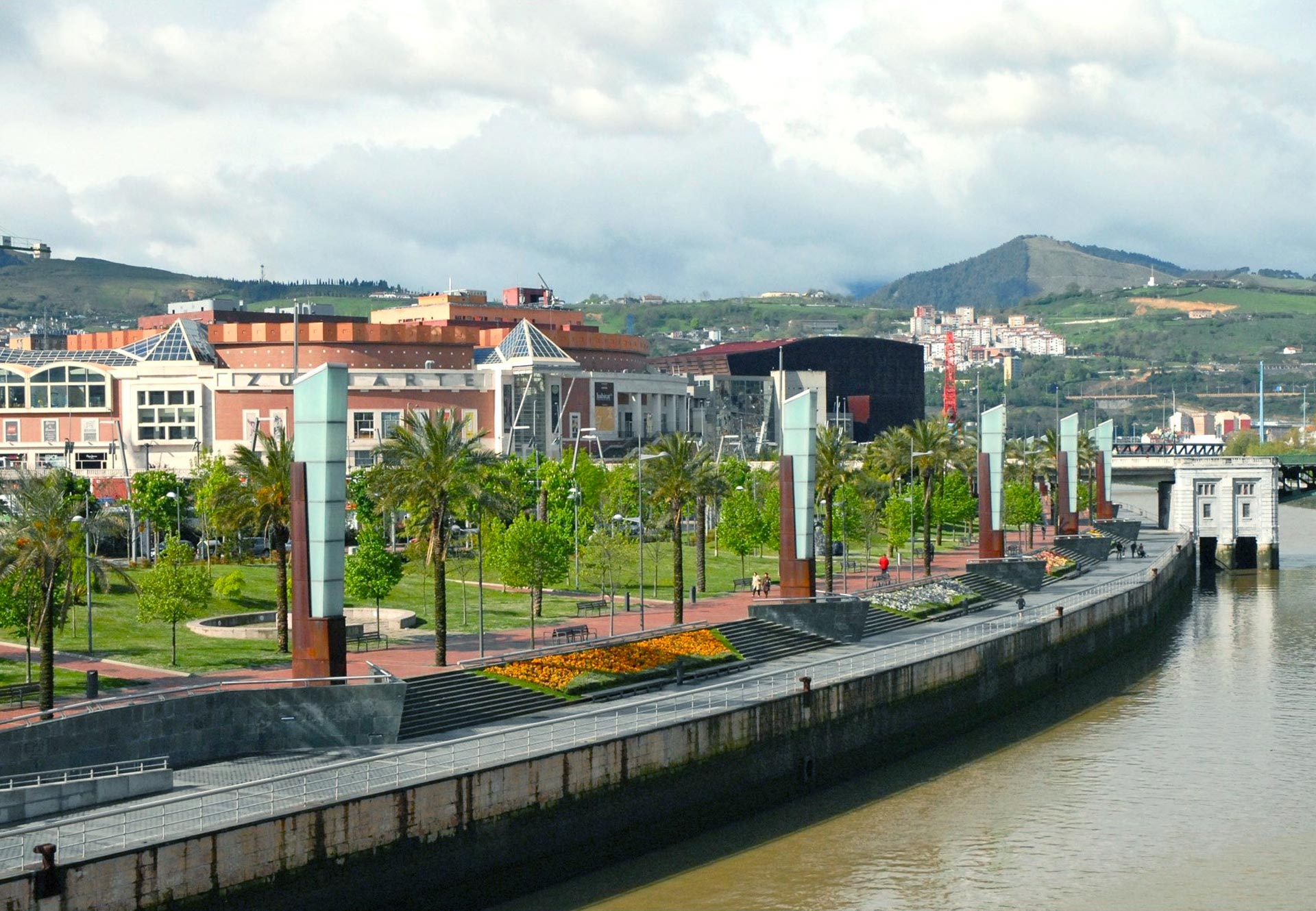 Paseo Abandoibarra, Bilbao