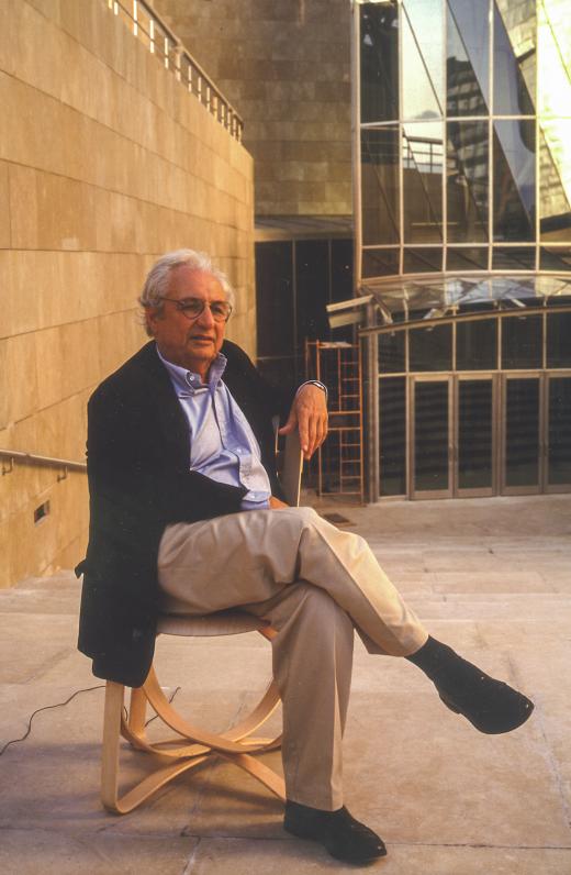 FRANK GEHRY