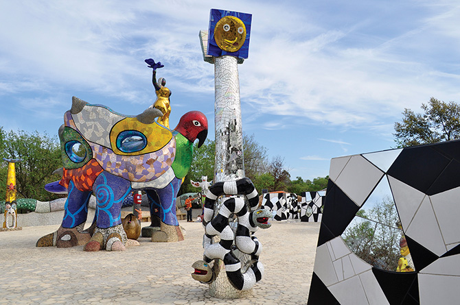 Niki De Saint Phalle Queen Califia Magical Circle 2003